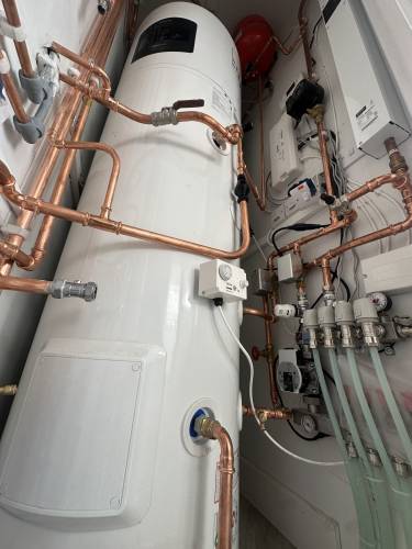 Copper pipe and heating installation by ZK Plumbing